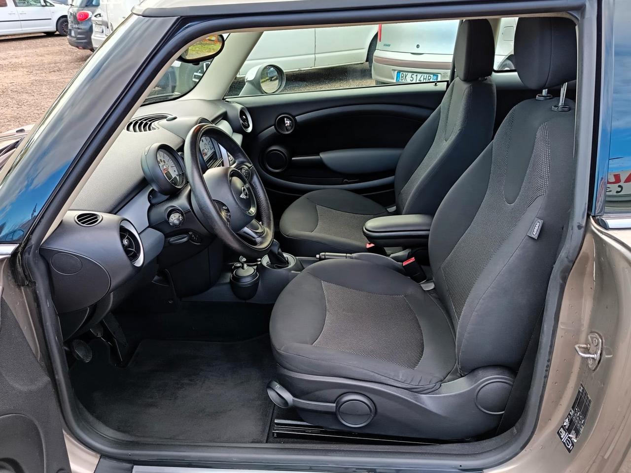 Mini One 1.6 UNIPRO OK NEOPATENTATI