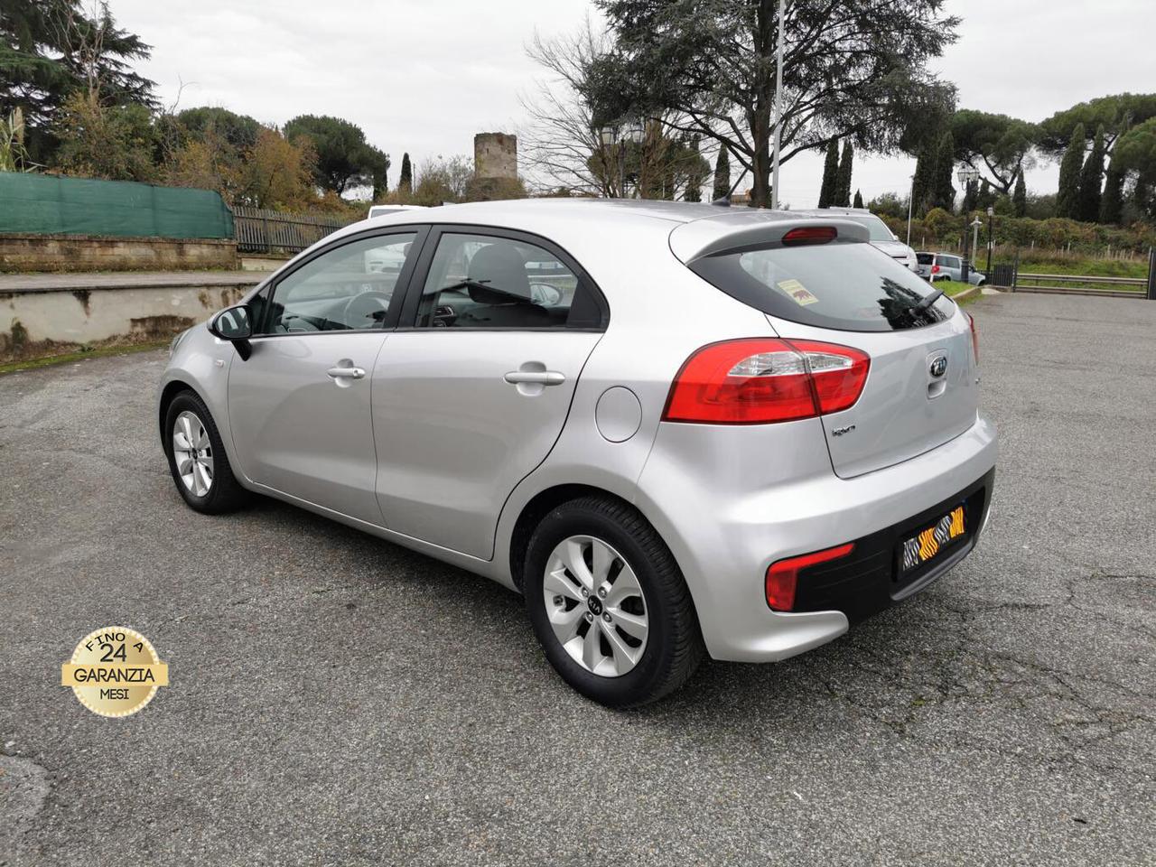 Kia Rio 1.1 CRDi 5p. Active * NEOPATENTATO * - SENZA VINCOLO DI FINANZIAMENTO - RATE AUTO MOTO SCOOTER