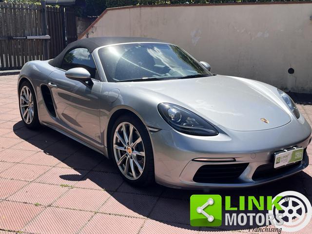 PORSCHE 718 Spyder boxster