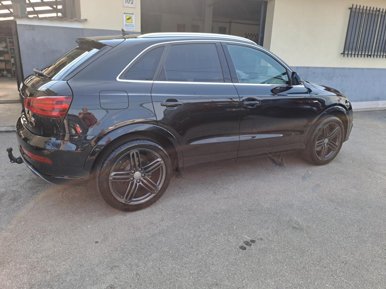 AUDI Q3 2.0 TDI 177CV QUATTRO S-TRONIC S-LINE - GANCIO TRAINO