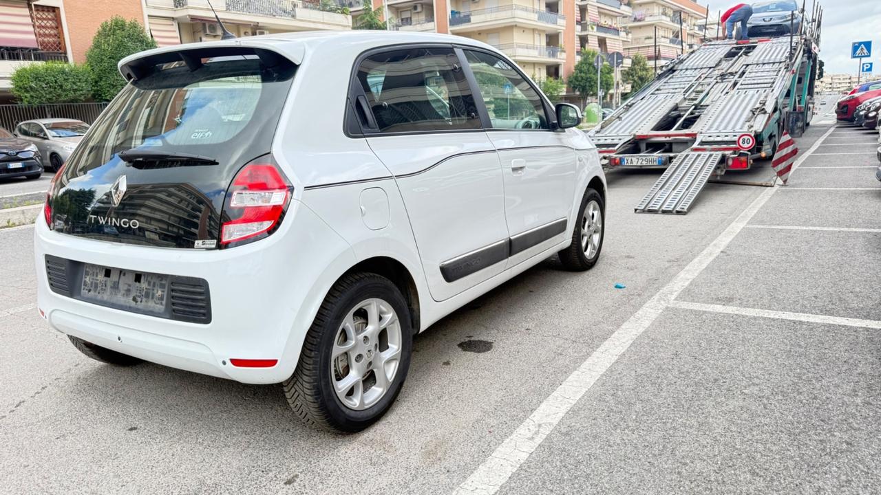 Renault Twingo SCe Stop&Start LIMITEED NAVI KAMERA PDC CERCHI 16 BLUETOOTH