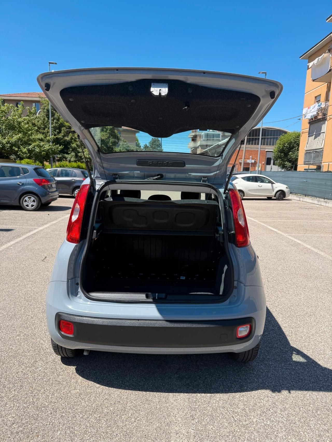Fiat Panda 1.0 - NEOPATENTATI - 12 MESI DI GARANZIA -