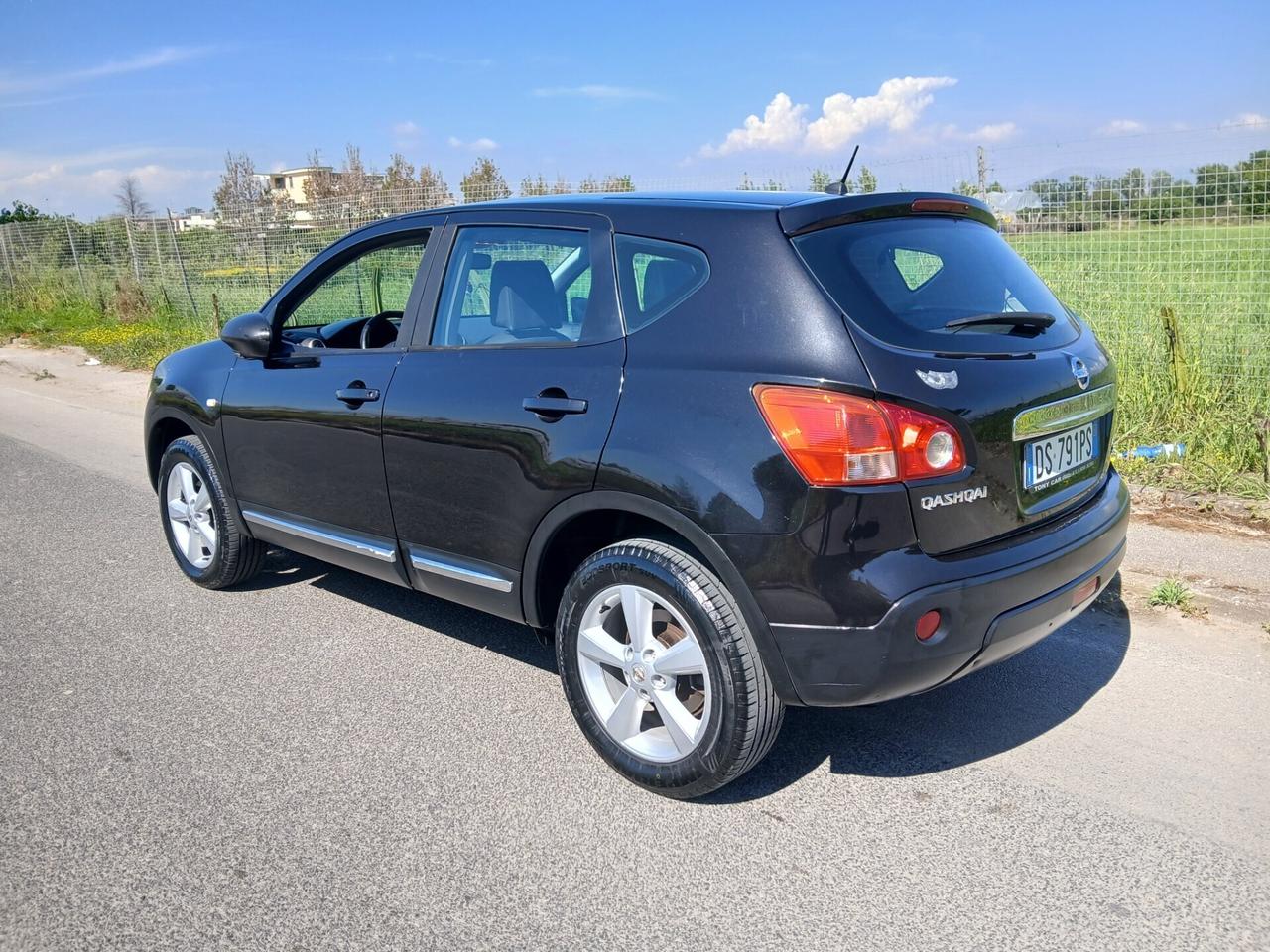 Nissan Qashqai 1.5 dCi Tekna perfette condizioni