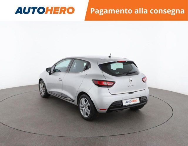 RENAULT Clio TCe 12V 90 CV 5 porte Moschino Zen