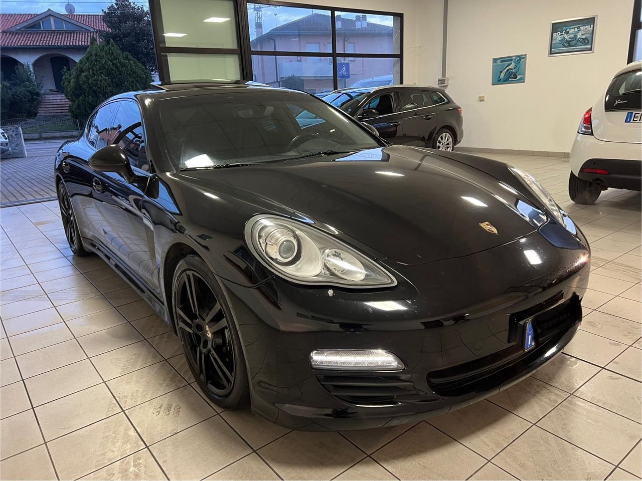 Porsche Panamera 3.0 Diesel Extra Full Garanzia 12 mesi