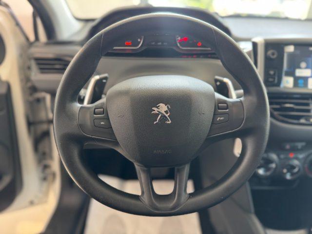 PEUGEOT 208 1.4 8V e-HDi 68CV S&S robot. 5p. Active