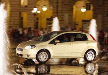 FIAT Grande Punto III 2005 5p 1.3 mjt 16v Dynamic c/esp 75cv