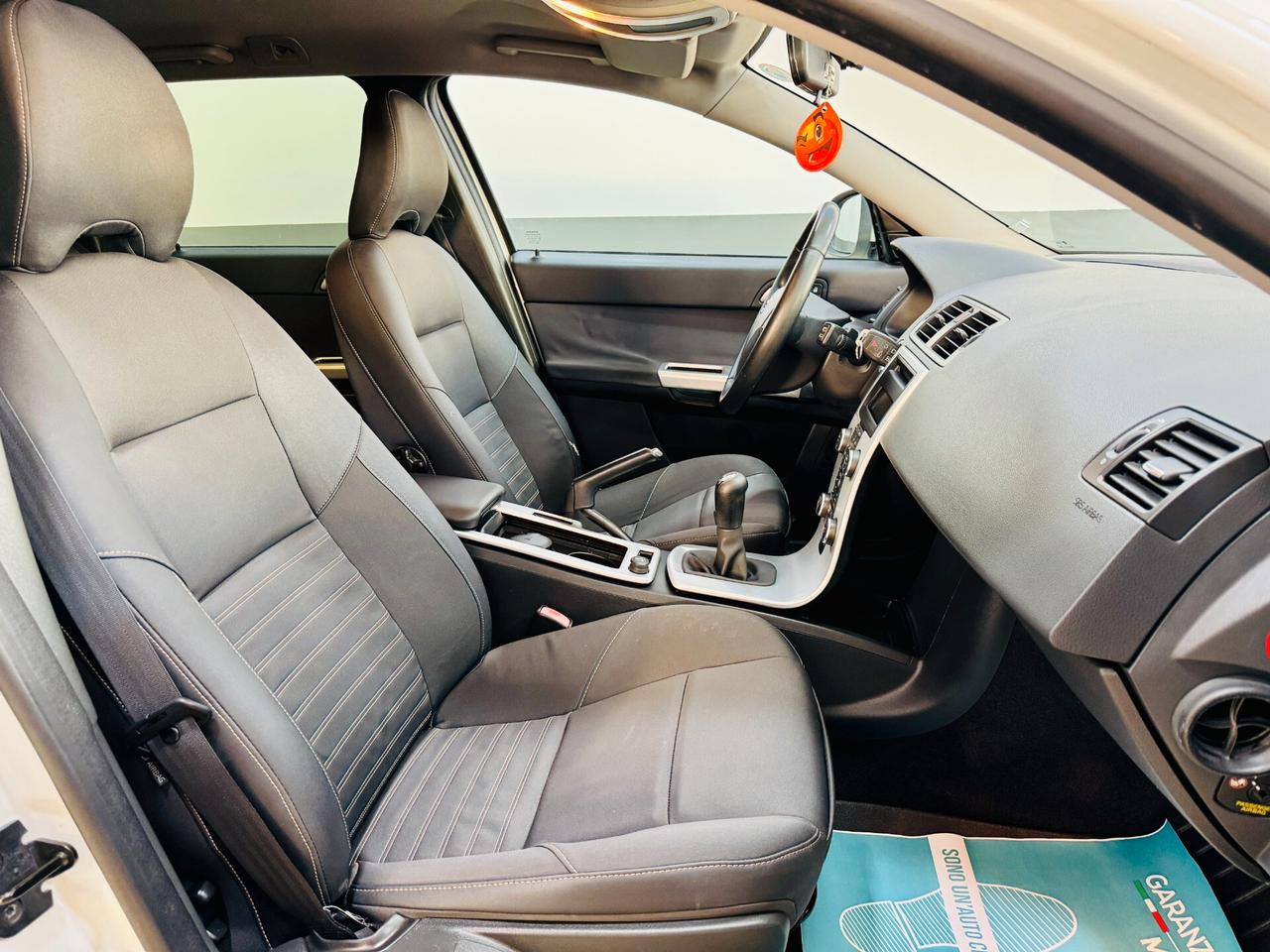 Volvo V50 D2 R-design 1.6 Diesel 115Cv