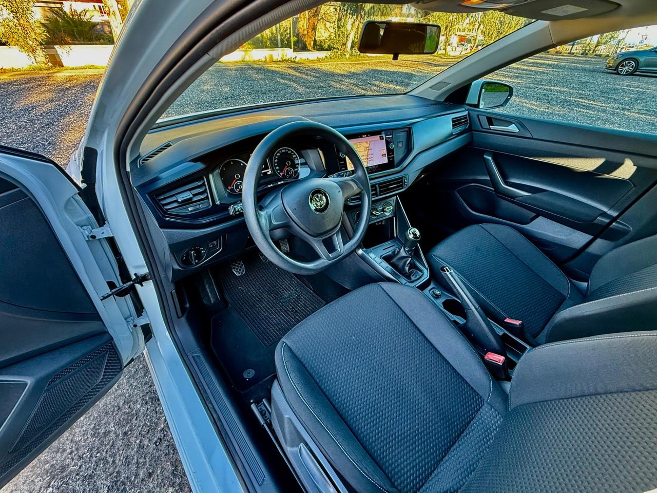 VOLKSWAGEN POLO 1.6TDI 80CV COMFORTLINE 2019 UNI PRO