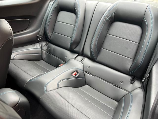 FORD Mustang Fastback 5.0 V8 aut. GT