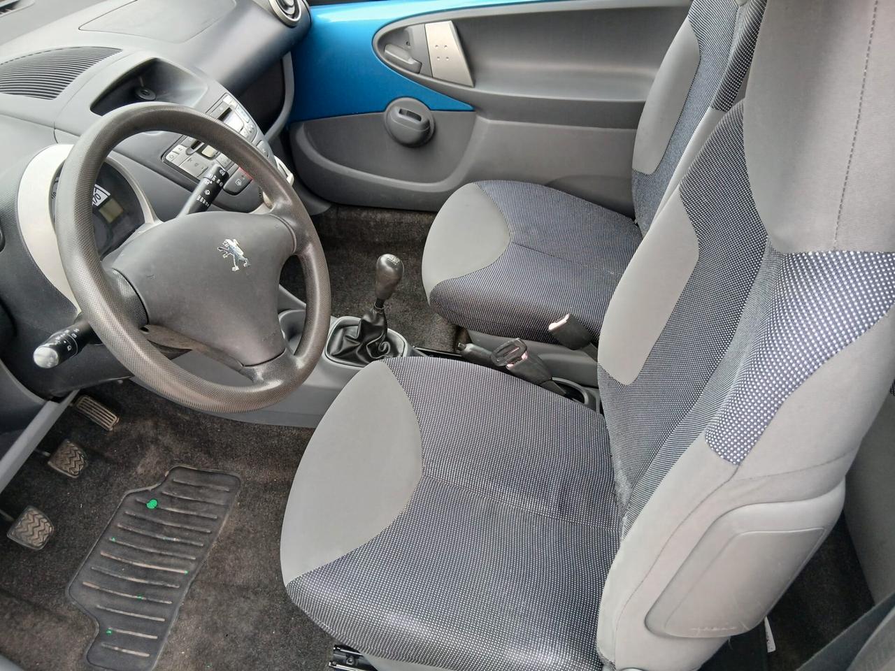 Peugeot 107 1.0 68CV 3p. Sweet Years