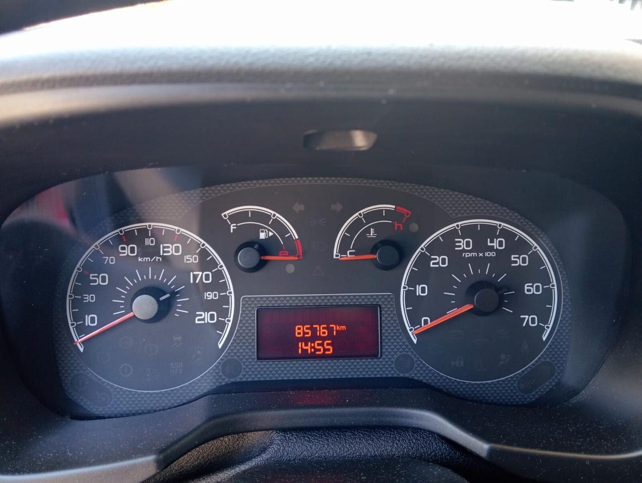 Fiat Qubo 1.4 77 CV