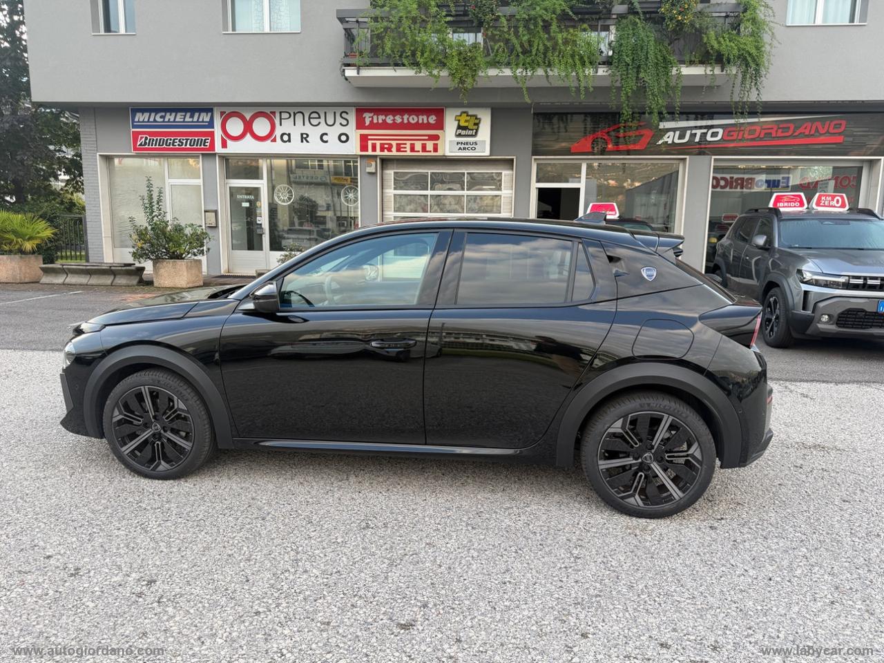 LANCIA Ypsilon Hybrid e-DCT HF Line