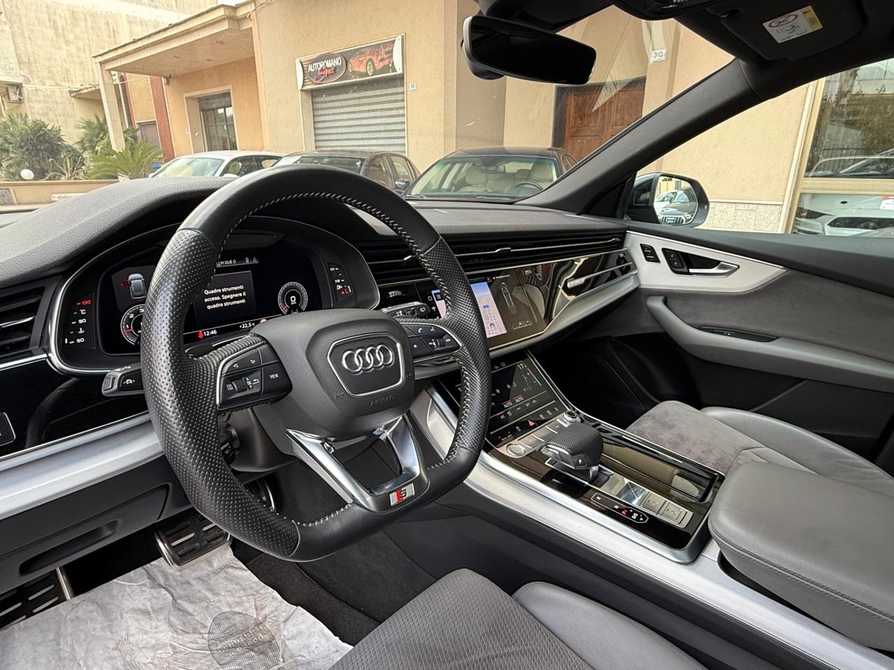 Audi Q8 50 TDI 286 CV quattro tiptronic Sport