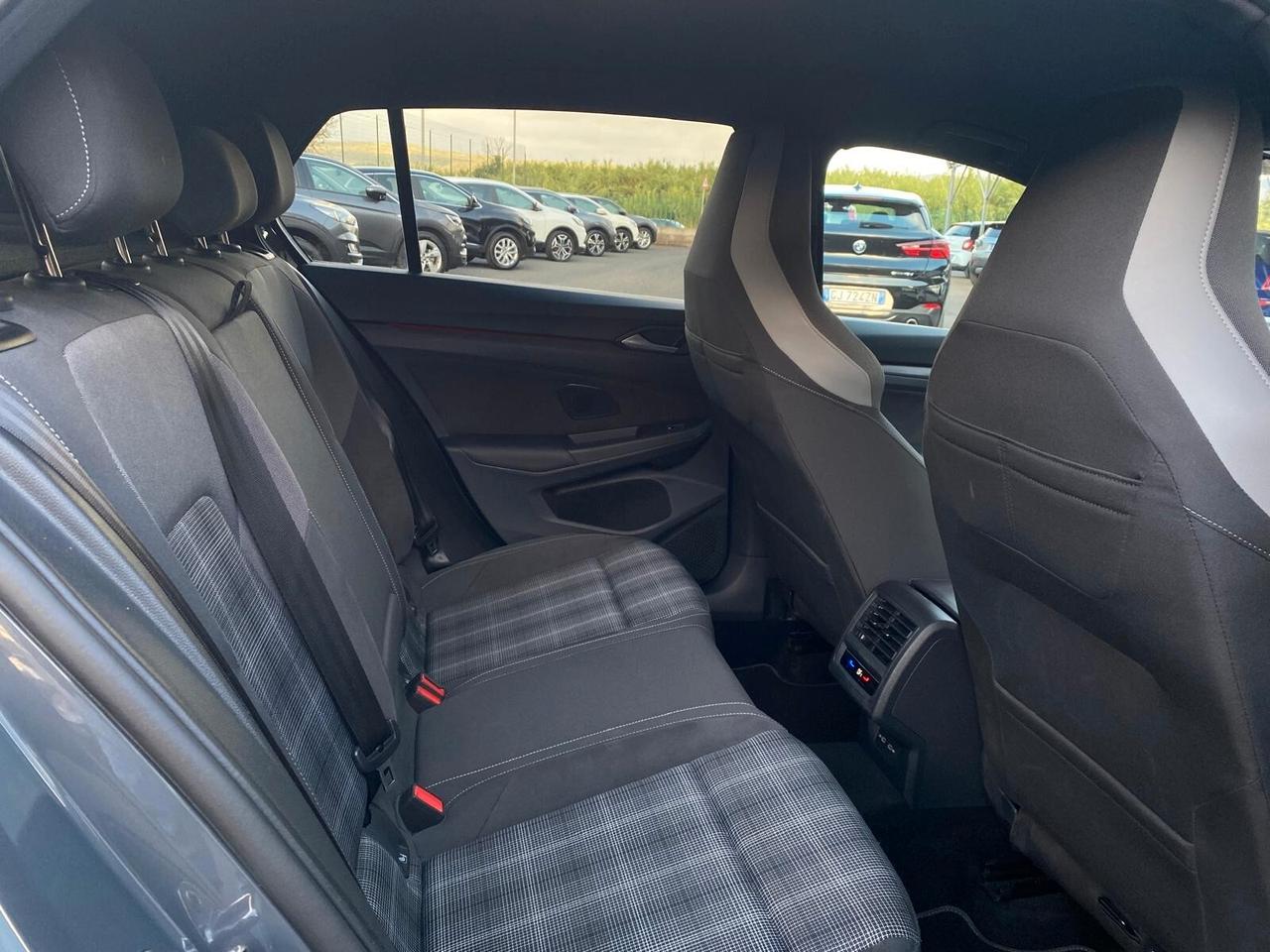 Volkswagen Golf 2.0 VIII TDI DSG GTD