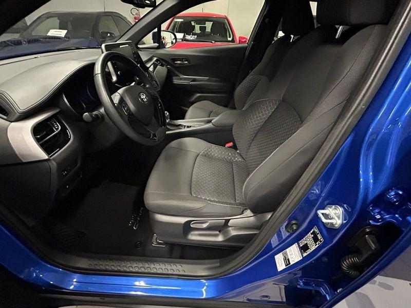Toyota C-HR C-HR 1.8 Hybrid E-CVT Active