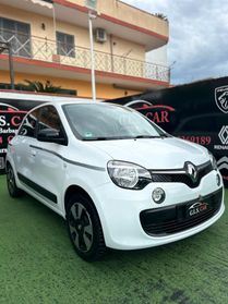 Renault Twingo TCe 90 CV EDC La Parisienne