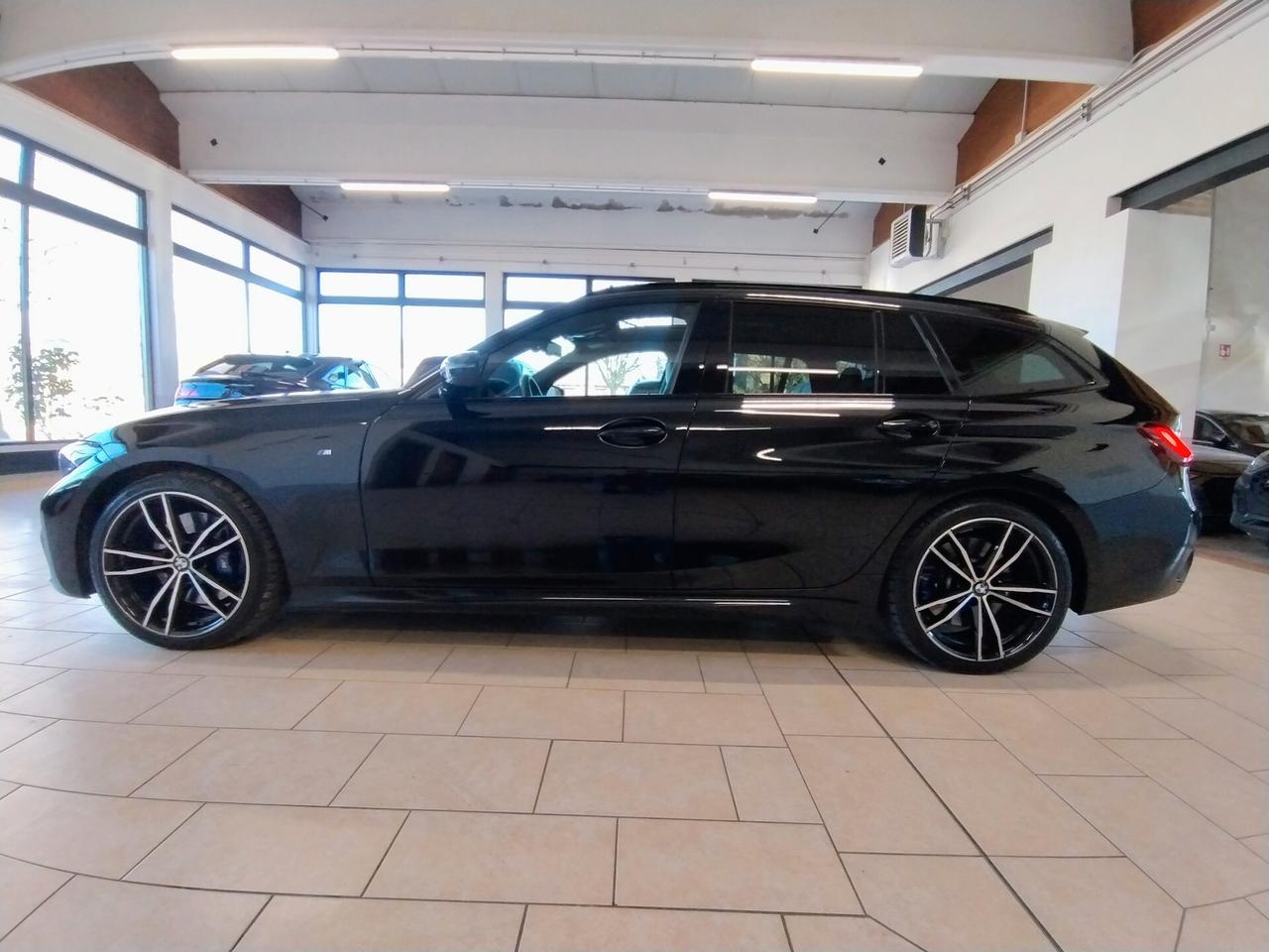 BMW 330d 48V Touring Msport *TETTO*SEDILI M3*GANCIO*LIVE