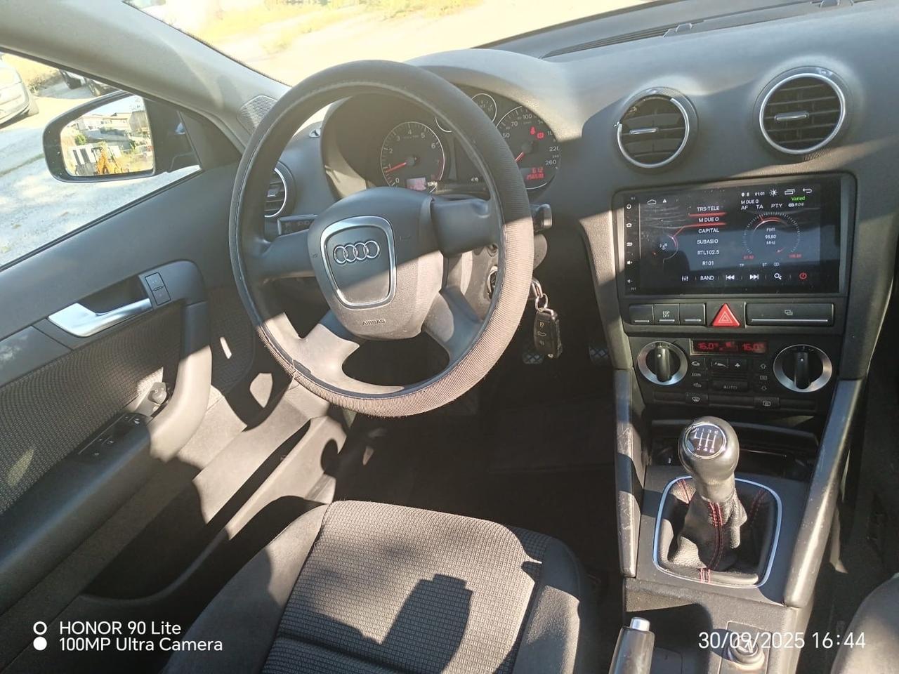 Audi A3 SPB 1.6 16V FSI Ambition