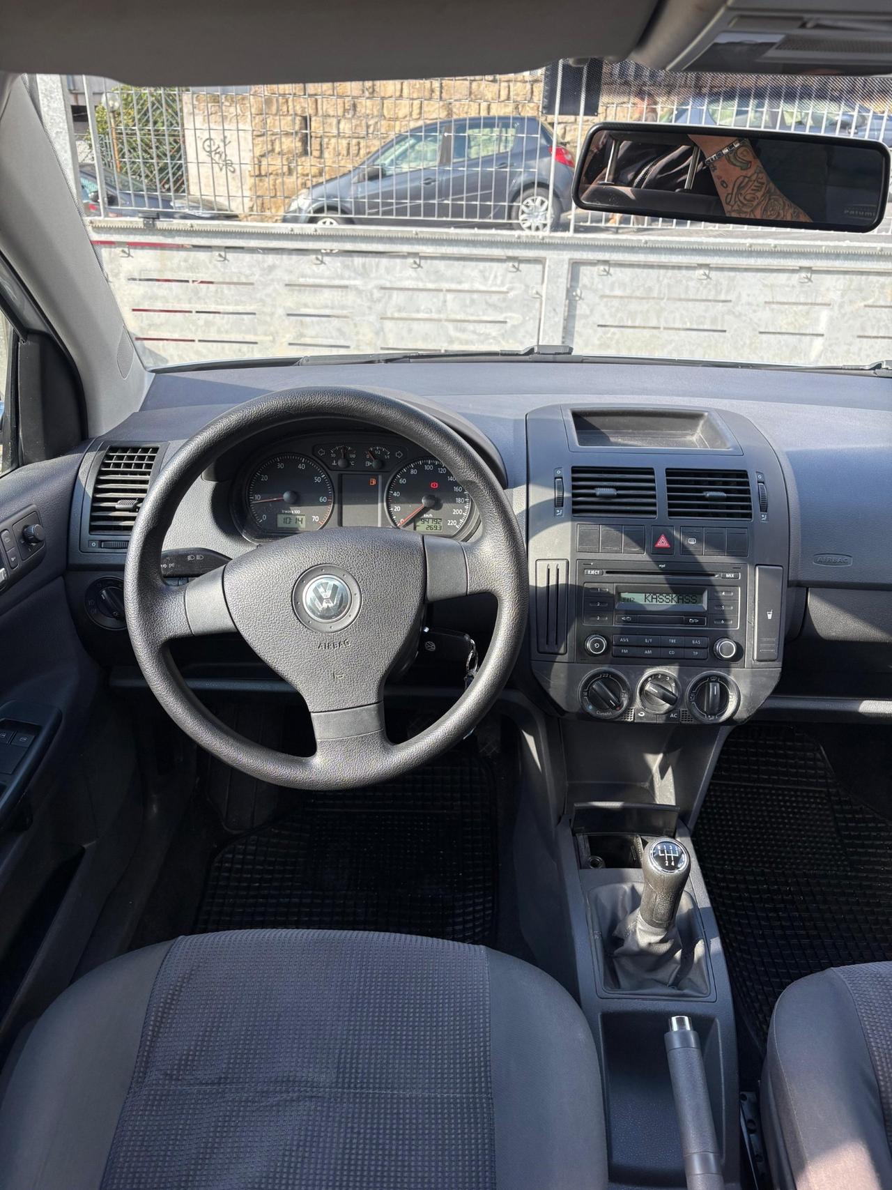 Volkswagen Polo 1.2/70CV 12V 5p. Trendline