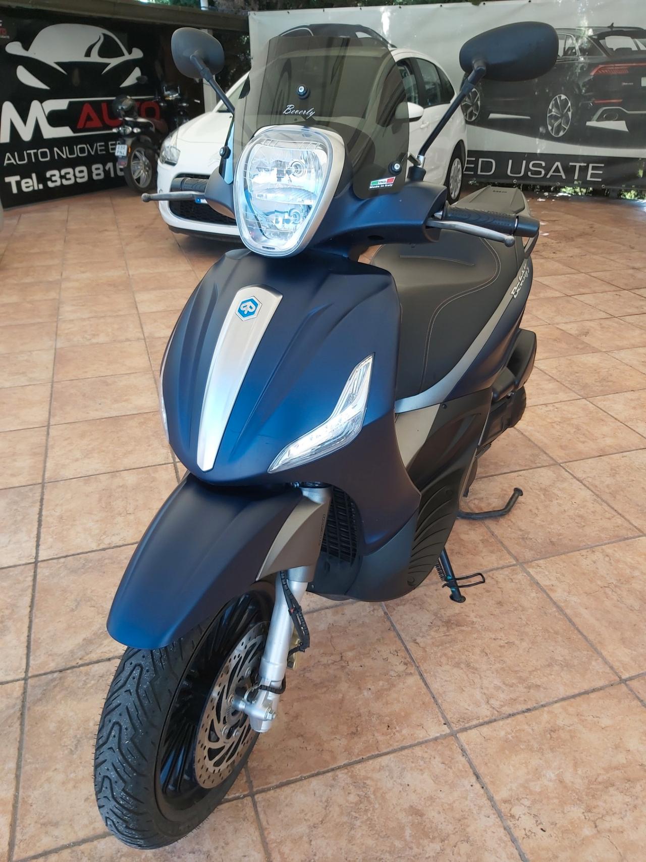 Piaggio Beverly 300s - "5.400KM"