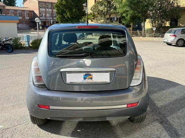 LANCIA Ypsilon 1.2 Platino