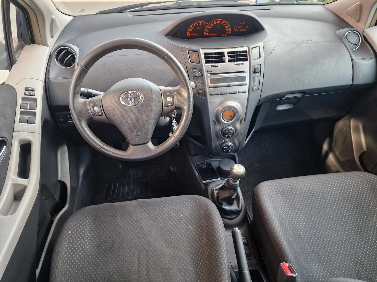 Toyota Aygo 1.0 12V VVT-i 5 porte Now