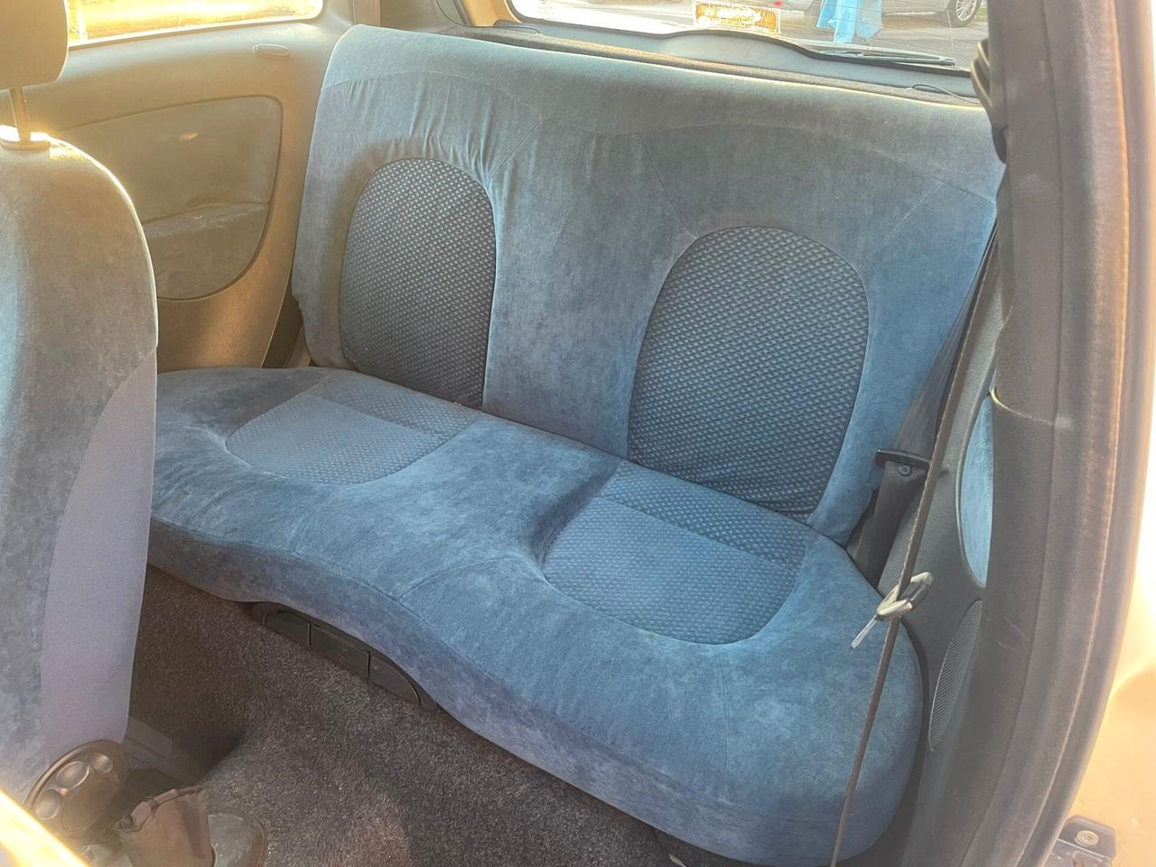 Lancia Ypsilon 1.2 16V Argento GPL