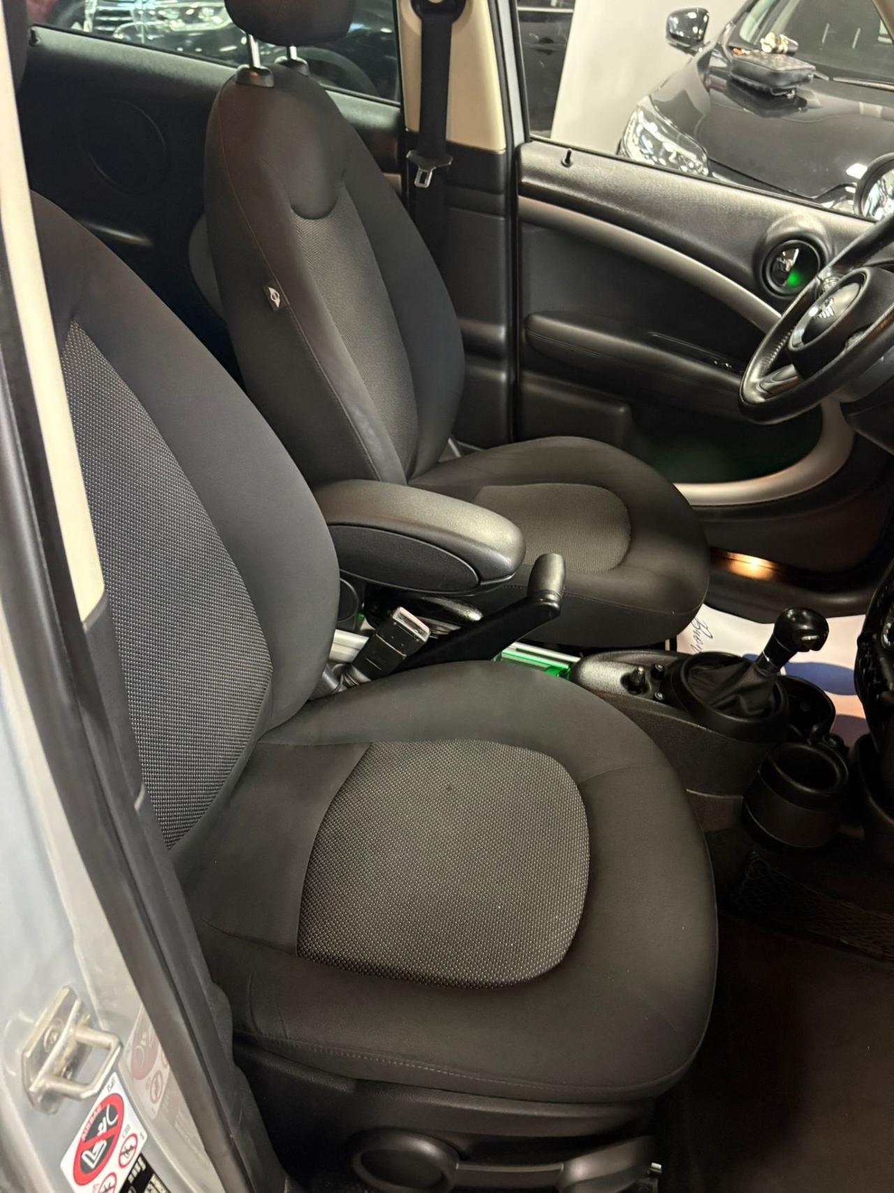 Mini Cooper D Countryman 2.0 Automatica 111CV