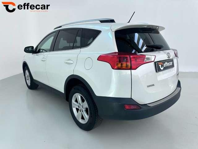 Toyota RAV 4 RAV4 2.0 D-4D 2WD Active