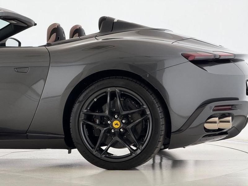 Ferrari Roma Roma Spider ** PRONTA CONSEGNA IVA ESPOSTA **