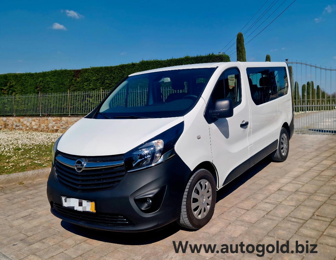 Opel Vivaro Combi 8 posti
