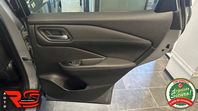 NISSAN Qashqai MHEV 140 CV N-Connecta IVA ESPOSTA