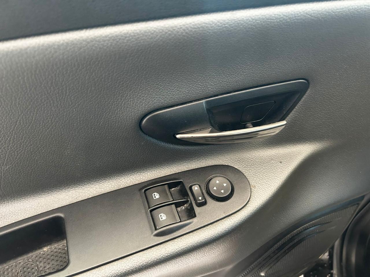 Lancia Ypsilon 1.2 FIRE metano 2013