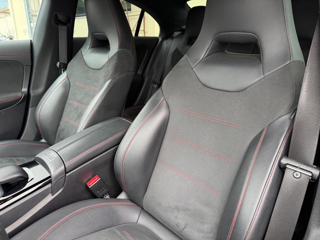 Mercedes-benz CLA 220 d Automatic 4Matic Premium