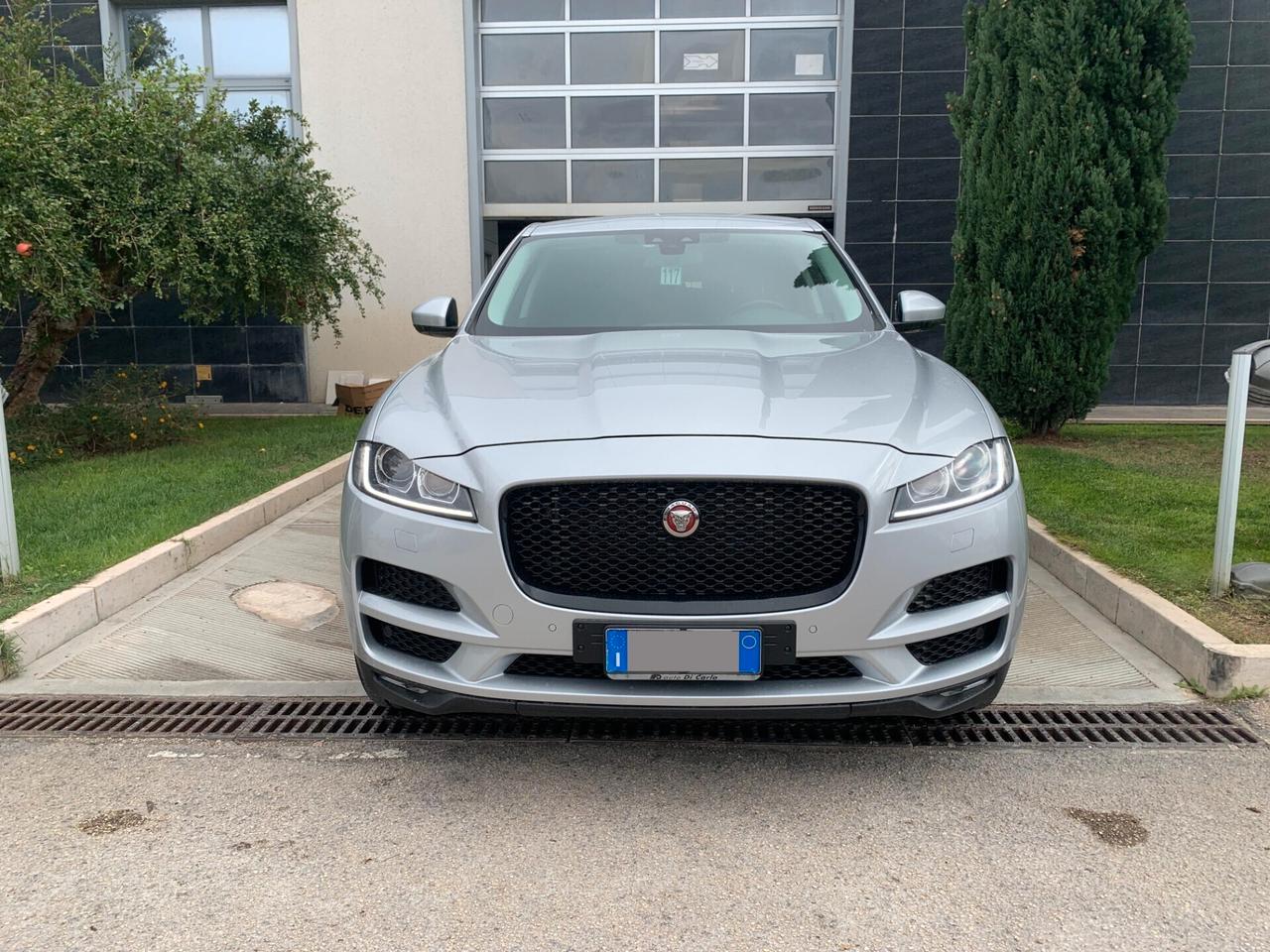 Jaguar F-Pace 2.0 D 240 CV AWD aut. Prestige
