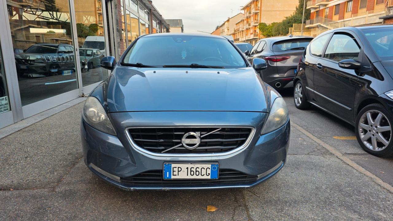 Volvo V40 D3 Momentum