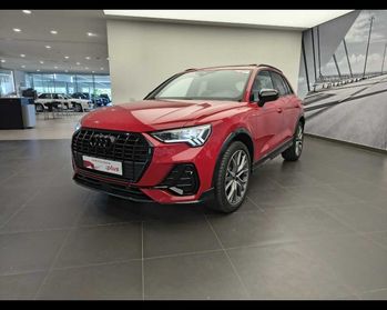 AUDI Q3 35 TDI S tronic Identity Black