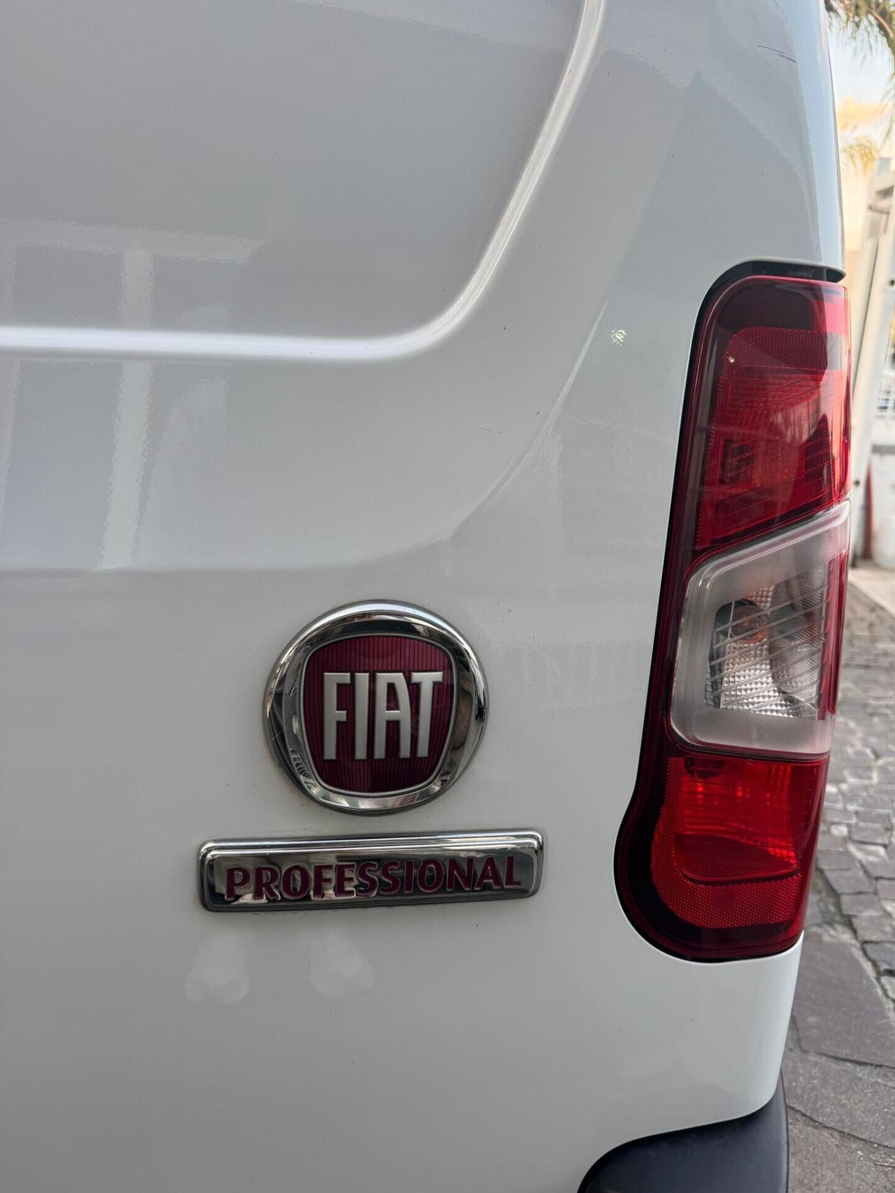 Fiat Doblo Doblò 1.5 BlueHdi 100CV PC-TN Van diesel