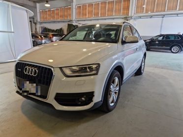 AUDI Q3 2.0 TDI quattro S tronic Advanced