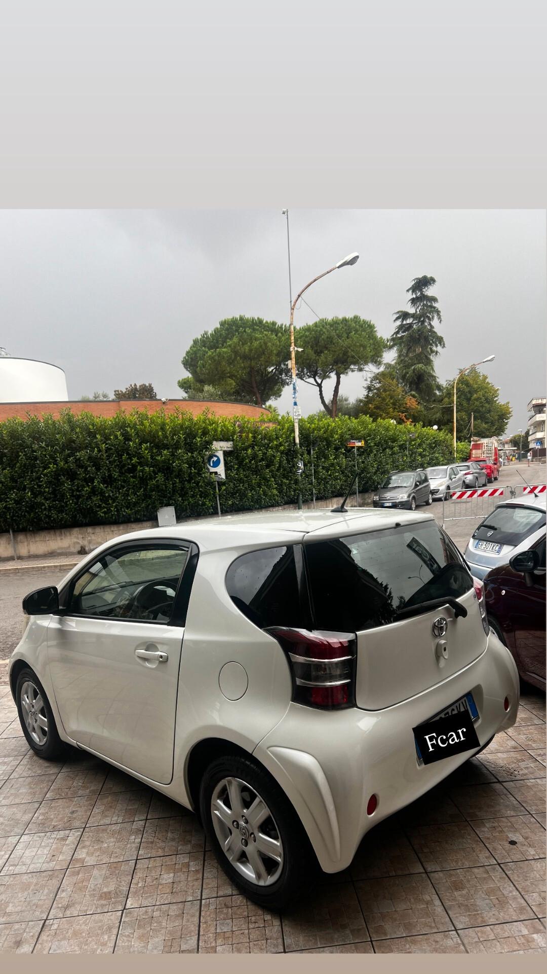 Toyota iQ 1.0 Multidrive AUTOMATICA KM 90 MILA