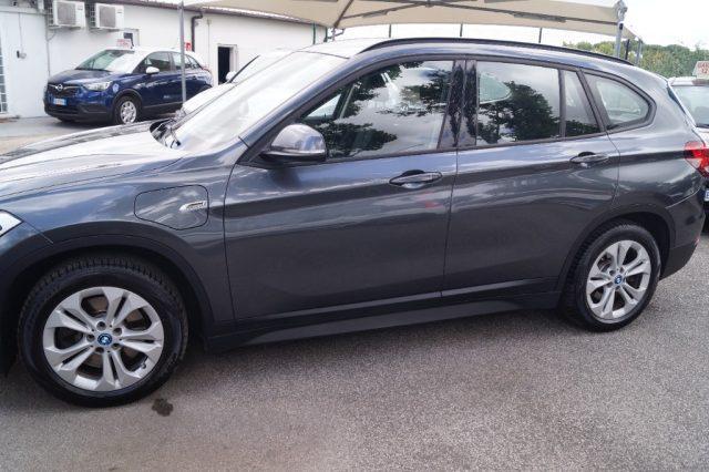BMW X1 xDrive25e Advantage cameraPDC potenza totale 220CV