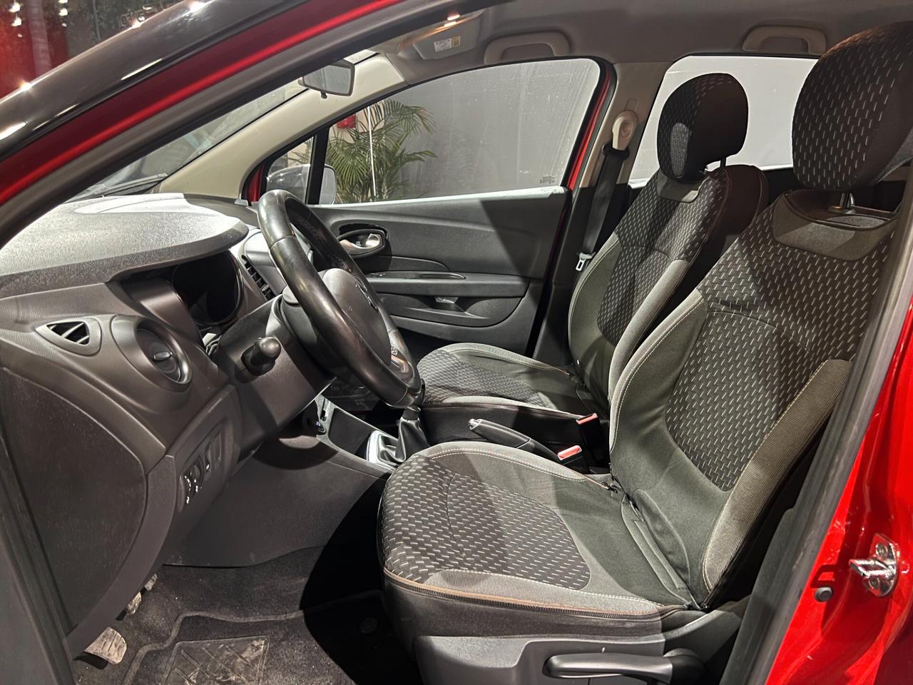 Renault Captur dCi 8V 110cv Energy Intens