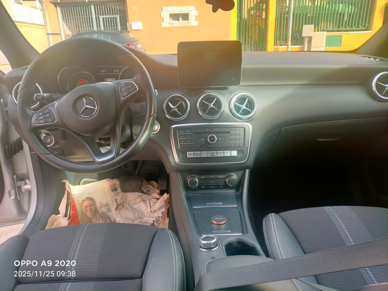 Mercedes-benz A 180 d Automatic Business