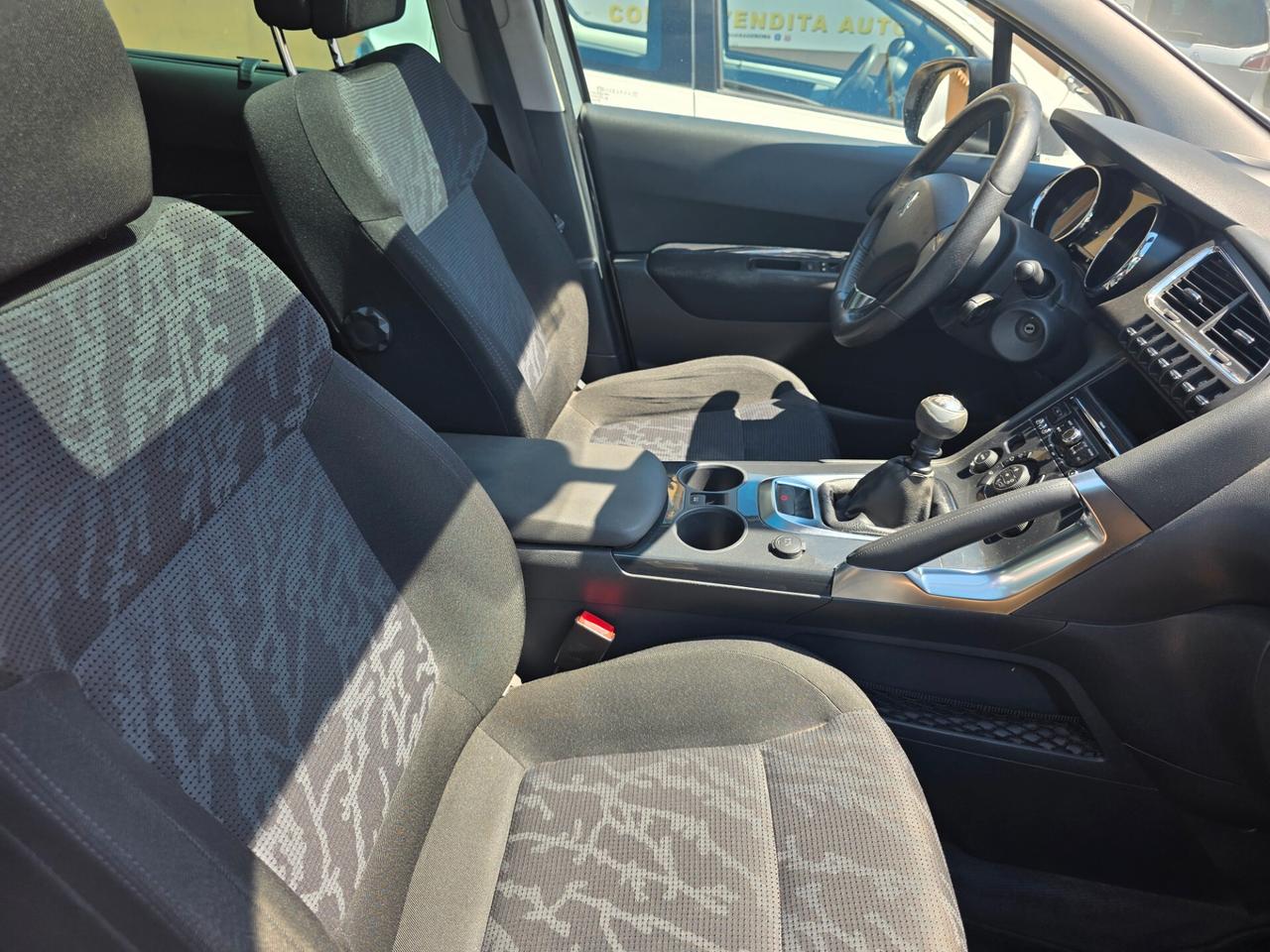 Peugeot 3008 1.6 THP 156CV Outdoor