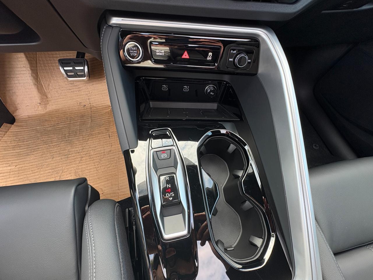 Audi Q5 40 TDI 204 CV quattro S tronic line IDENTITY BLACK
