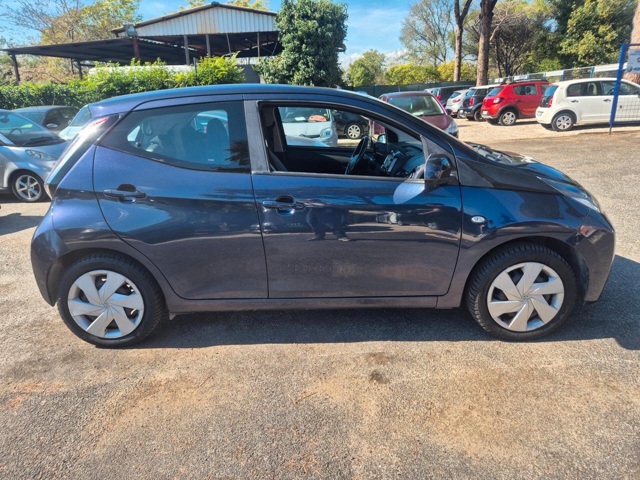 Toyota Aygo 1.0 VVT-i 69 CV 5 porte x-cool TSS MMT
