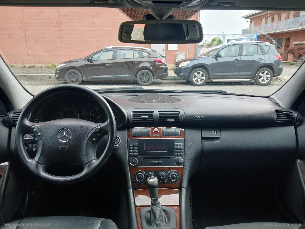 MERCEDES-BENZ C 220 CDI Elegance