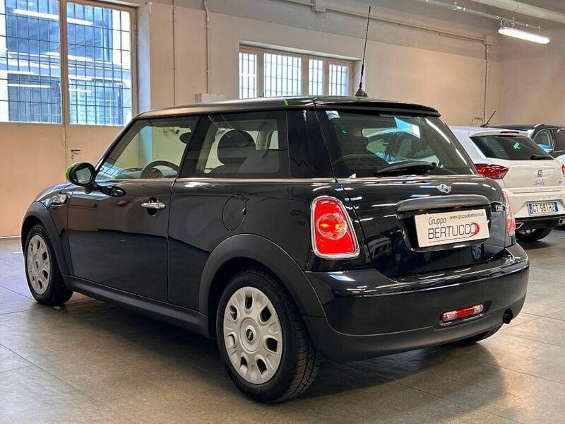 MINI Mini 1.6 16V One (55kW)