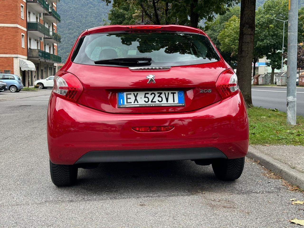 Peugeot 208 5 porte - NEOPATENTATI - PROMO FINO A FINE MESE